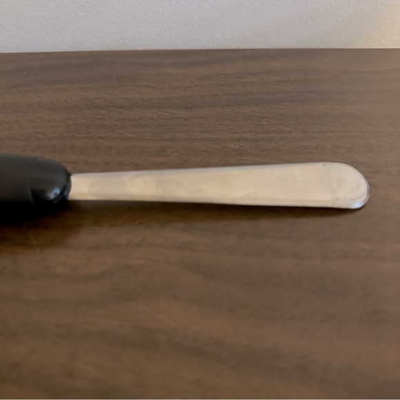 Pampered Chef Icing Spreader Stainless Steel Good Condition Black Handle Cake - Picture 6 of 8